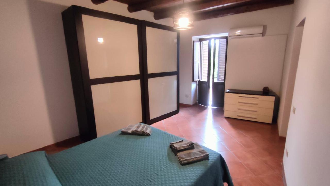 Ferienwohnung Vicolo Del Vento Casa Ponente Palermo Exterior foto